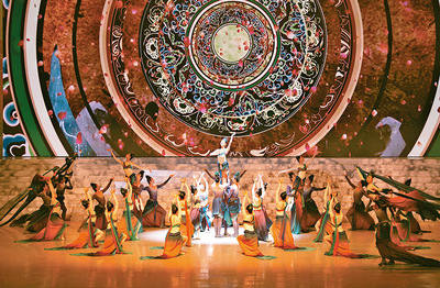 凝心聚力鑄就社會(huì)主義文藝新輝煌